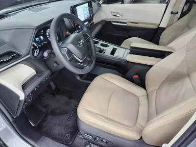 Toyota Sienna 2024, 15250 км, за 34790.6 USD - фото 10