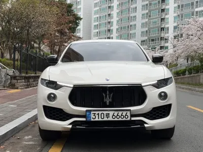 Maserati Levante 2018, 172345 км, за 17516.44 USD