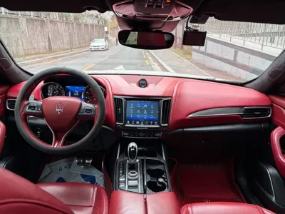 Maserati Levante 2018, 172345 км, за 17516.44 USD - фото 6