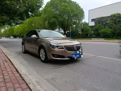 Buick Regal 2015, 98000 км, за 3183.18 USD