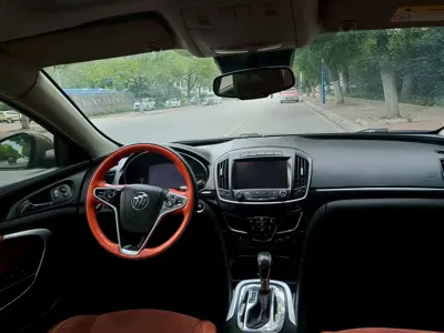 Buick Regal 2015, 98000 км, за 3183.18 USD