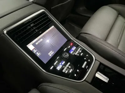 Porsche Panamera 2018, 7498 км, за 78807.88 USD - фото 13