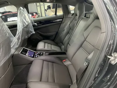 Porsche Panamera 2018, 7498 км, за 78807.88 USD - фото 14