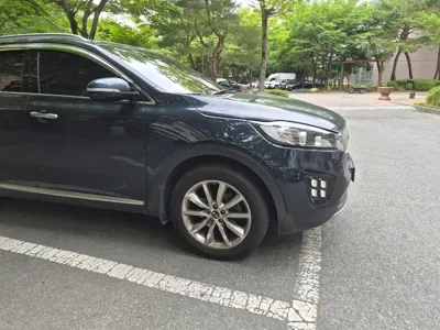 Kia Sorento 2017, 125000 км, за 9386.9 USD