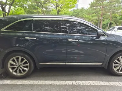 Kia Sorento 2017, 125000 км, за 9386.9 USD