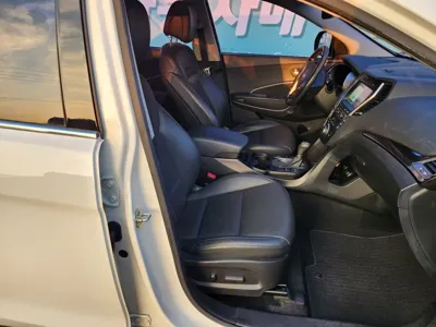 Hyundai Maxcruz 2015, 142197 км, за 7745.83 USD - фото 9