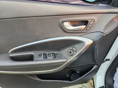 Hyundai Maxcruz 2015, 142197 км, за 7745.83 USD - фото 12