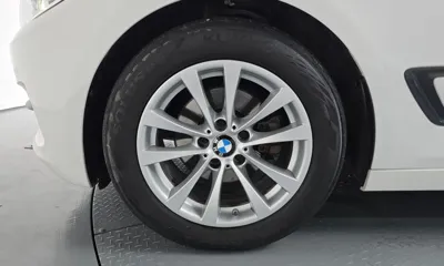 BMW Gran Turismo 2018, 147416 км, за 10245.91 USD