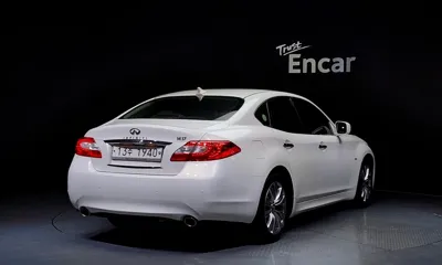 Infiniti M 2012, 116030 км, за 3875.46 USD