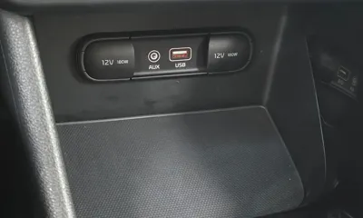 Kia Niro 2017, 107052 км, за 9230.97 USD - фото 19