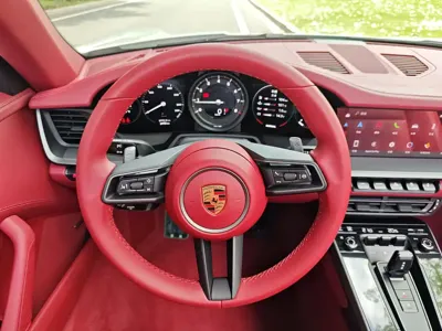Porsche 911 2023, 9000 км, за 171862.47 USD - фото 8