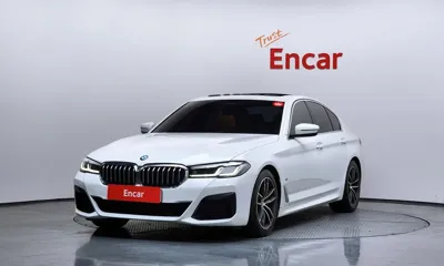 BMW 5-Series · 2022 год