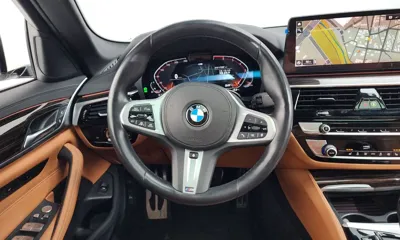 BMW 5-Series 2022, 117297 км, за 20086.65 USD - фото 12