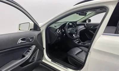 Mercedes-Benz GLA-Class 2018, 92313 км, за 8139.69 USD - фото 10