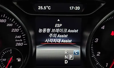 Mercedes-Benz GLA-Class 2018, 92313 км, за 8139.69 USD - фото 16