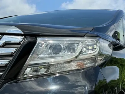 Toyota Alphard 2017, 140000 км, за 48328.35 USD