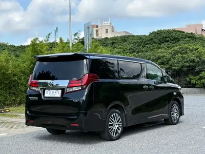 Toyota Alphard 2017, 140000 км, за 48328.35 USD - фото 15