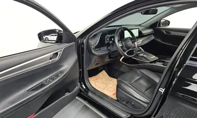 Hyundai Grandeur 2022, 61686 км, за 17905.51 USD - фото 10