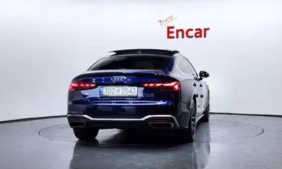 Audi A5 2022, 61689 км, за 18326.32 USD
