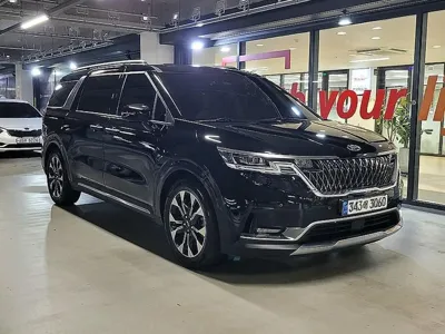 Kia Canival · 2021 год