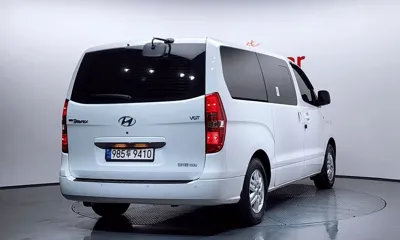 Hyundai Starex 2021, 55569 км, за 11369.65 USD