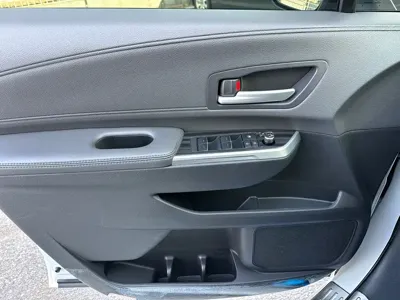 Toyota Sienna 2023, 75000 км, за 32341.93 USD - фото 18