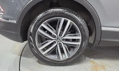 Volkswagen Tiguan 2021, 53109 км, за 19153.1 USD