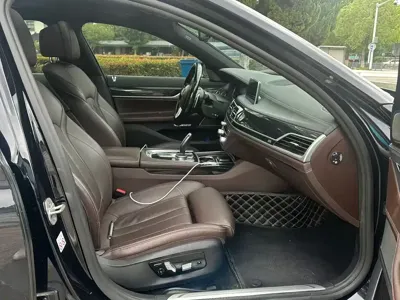 BMW 7 Series 2018, 220000 км, за 21600.52 USD - фото 13