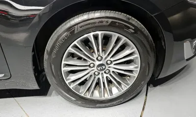 Kia K7 2016, 189338 км, за 3106.2 USD