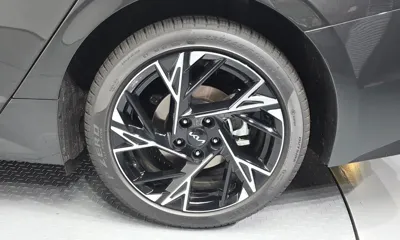 Kia K5 2026, 1448 км, за 20802.18 USD - фото 21