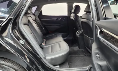 Hyundai Grandeur 2018, 92610 км, за 8586.73 USD - фото 11