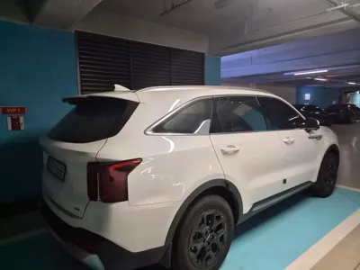 Kia Sorento 2024, 36432 км, за 25600.63 USD