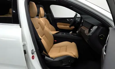 Volvo XC60 2022, 22102 км, за 29072.82 USD - фото 11