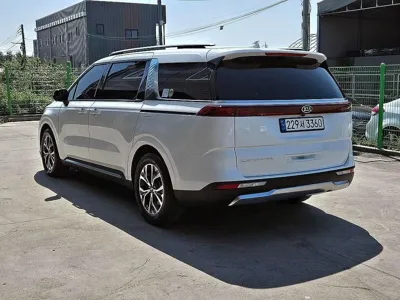 Kia Canival 2021, 87900 км, за 15606.31 USD