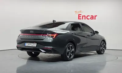 Hyundai Avante 2023, 76919 км, за 11400.66 USD