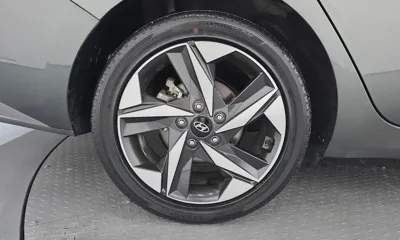 Hyundai Avante 2023, 76919 км, за 11400.66 USD