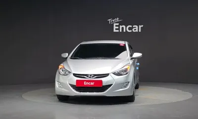 Hyundai Avante 2014, 89111 км, за 4234.53 USD