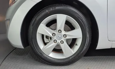 Hyundai Avante 2014, 89111 км, за 4234.53 USD