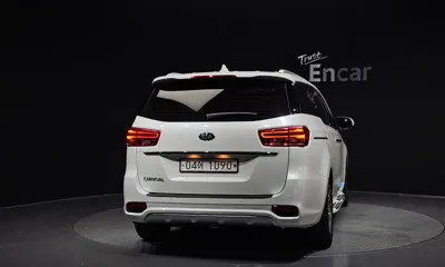 Kia Canival 2019, 94087 км, за 13010.68 USD