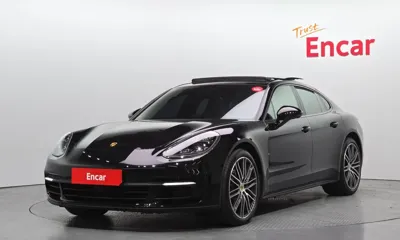Porsche Panamera · 2018 год