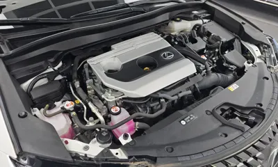 Lexus UX 2023, 25422 км, за 23664.74 USD - фото 6