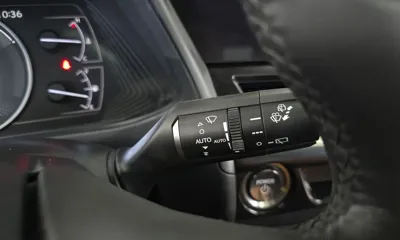 Lexus UX 2023, 25422 км, за 23664.74 USD - фото 16