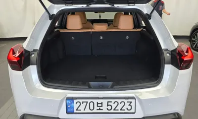 Lexus UX 2023, 25422 км, за 23664.74 USD - фото 20