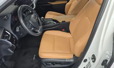 Lexus UX 2023, 25422 км, за 23664.74 USD - фото 30