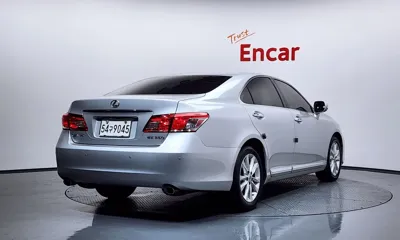 Lexus ES 2010, 86876 км, за 4753.53 USD