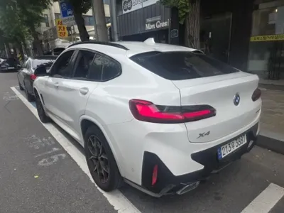 BMW X4 2024, 40000 км, за 39654.15 USD