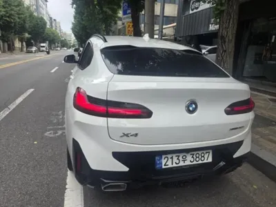 BMW X4 2024, 40000 км, за 39654.15 USD