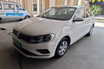 Volkswagen Jetta · 2017 год