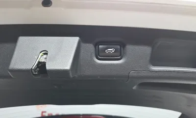 Hyundai Santafe 2021, 137724 км, за 15850.68 USD - фото 20