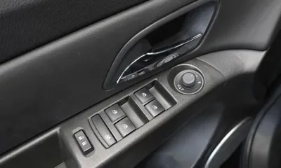 ChevroletGMDaewoo Cruze 2016, 62502 км, за 3250.82 USD - фото 17
